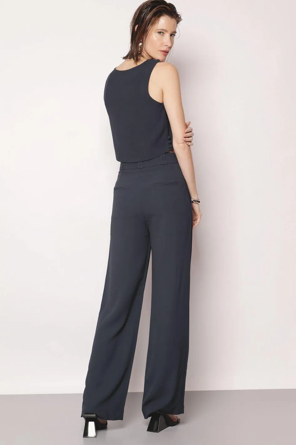 Calça de Alfaiataria Azul Marinho Luiza
