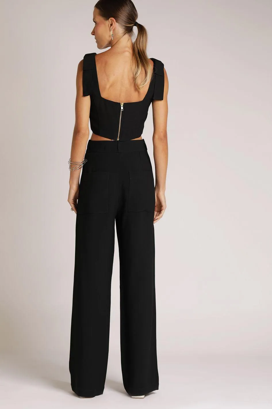 Calça de Alfaiataria Preta Sara
