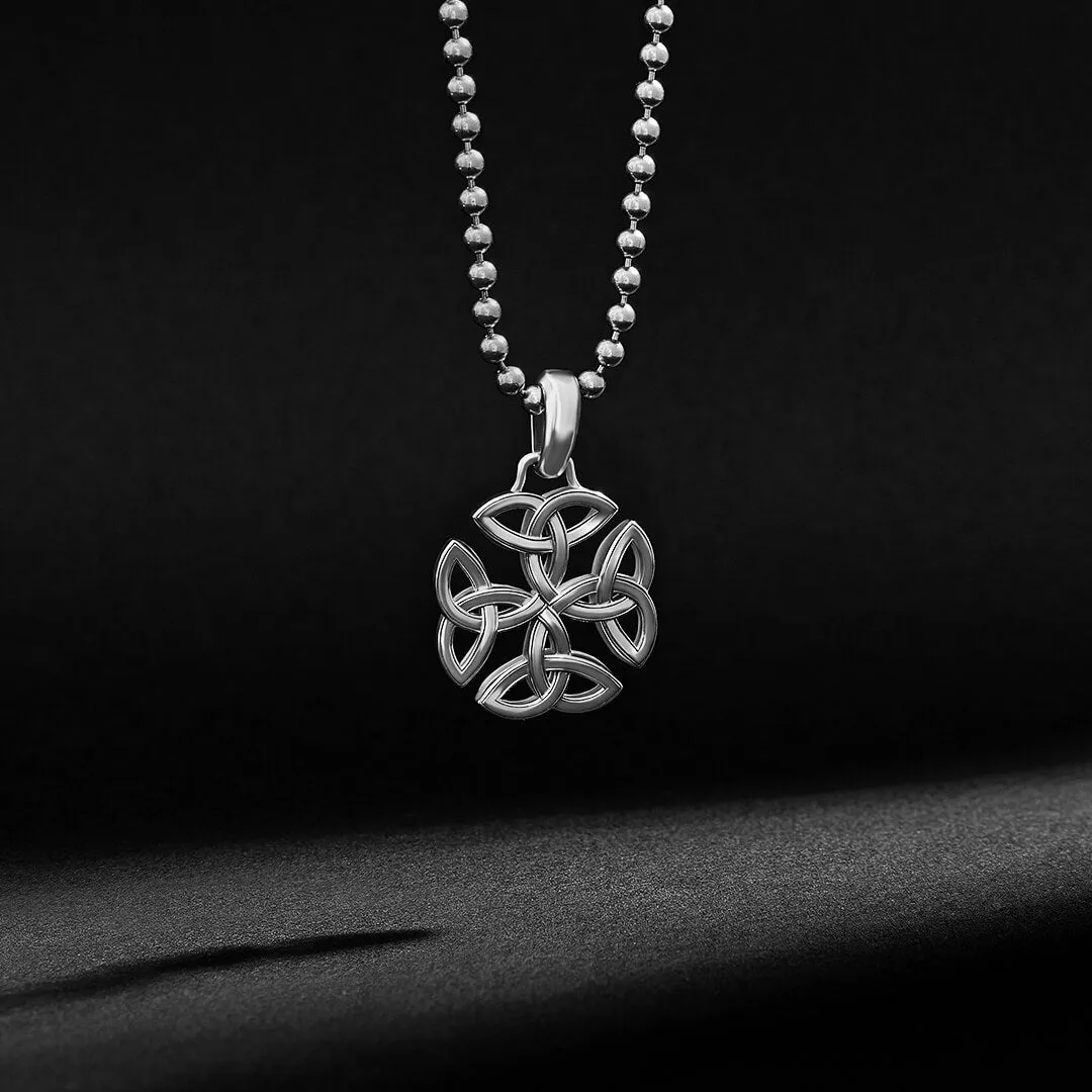Celtic Dara Knot Pendant in Silver