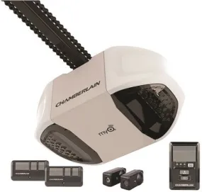 Chamberlain Power Drive Garage Door Opener' 3/4 Hp Chain Drive' 2 Remote Controls