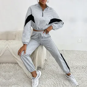 Conjunto Ariya Moletom Camisola Crop e Calça