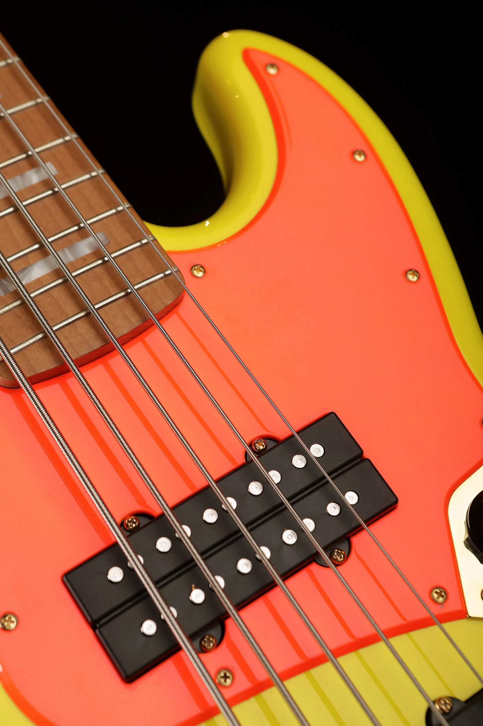 Fender Mononeon Jazz V Bass Neon Yellow