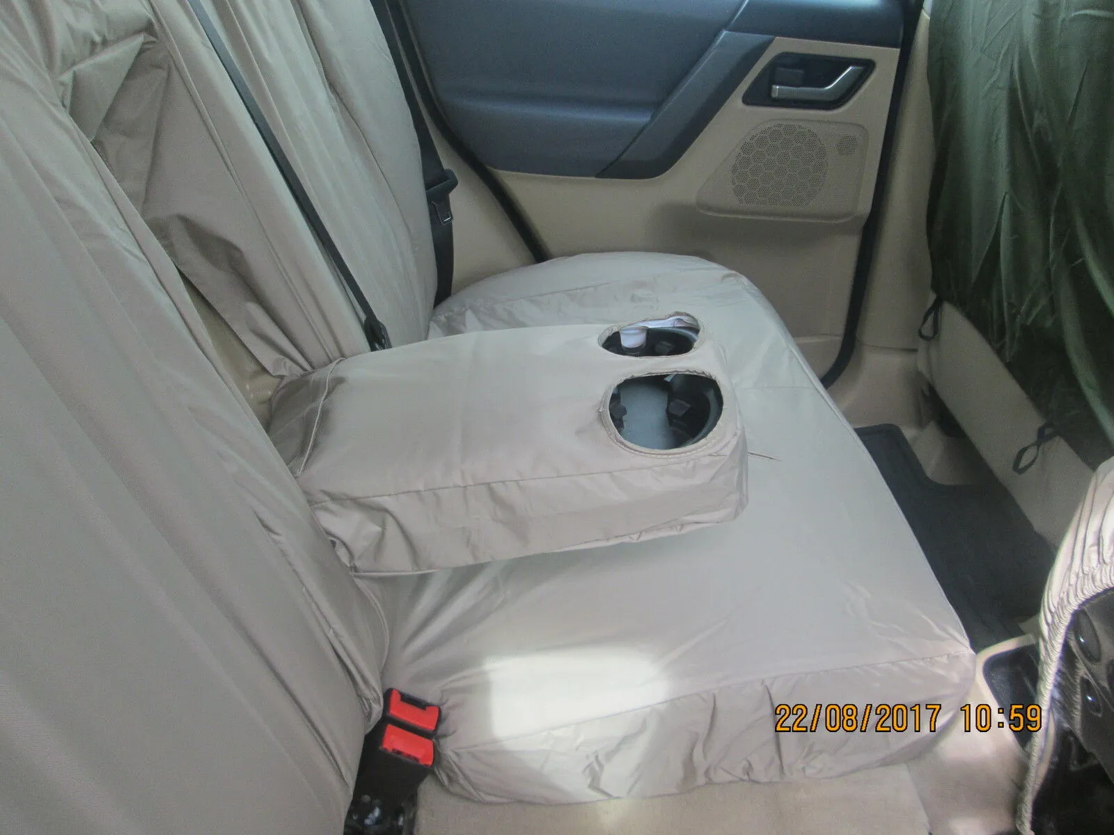 Land Rover-Freelander 2 - Second Row 2 1 60/40 Split INKA Tailored Waterproof Seat Covers Beige MY-2006-2014