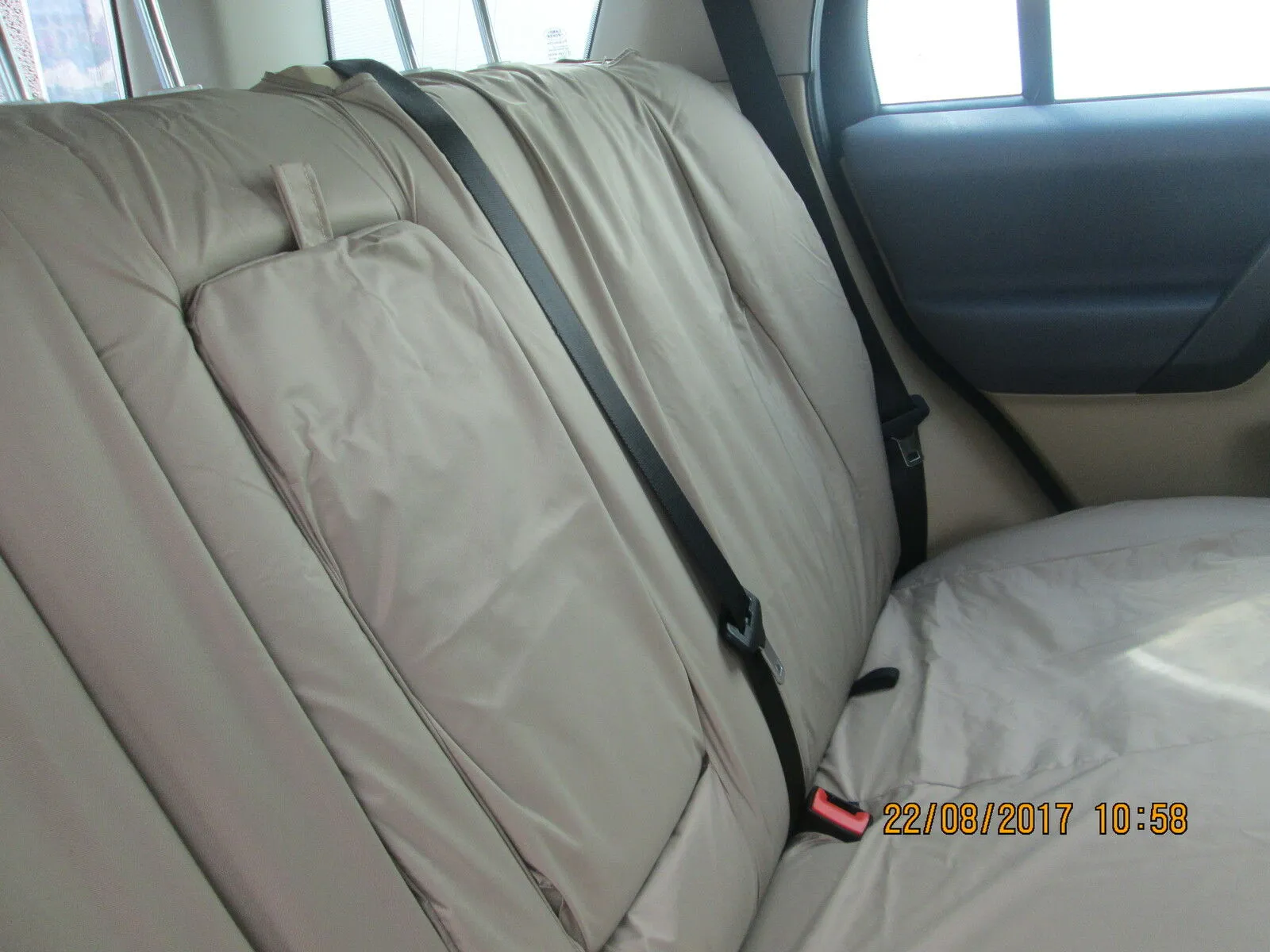 Land Rover-Freelander 2 - Second Row 2 1 60/40 Split INKA Tailored Waterproof Seat Covers Beige MY-2006-2014