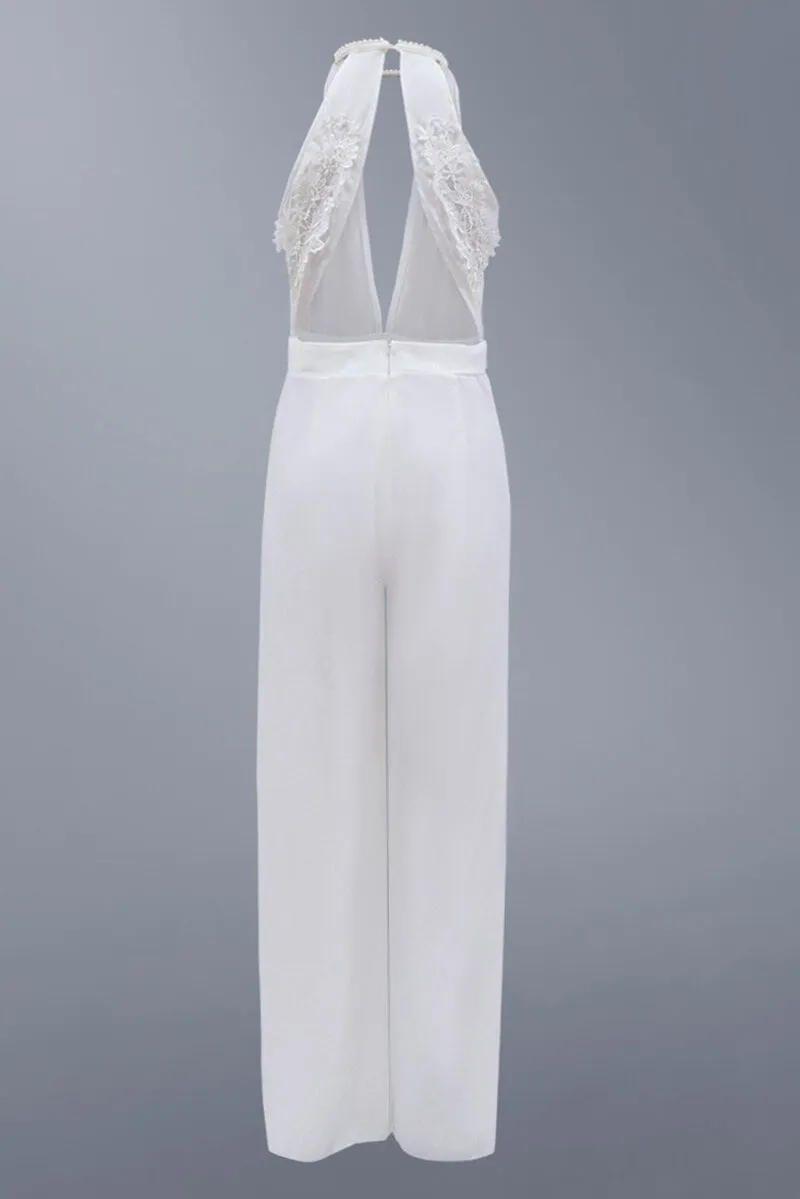 Macacão Liso Branco Decote V Fenda Frontal