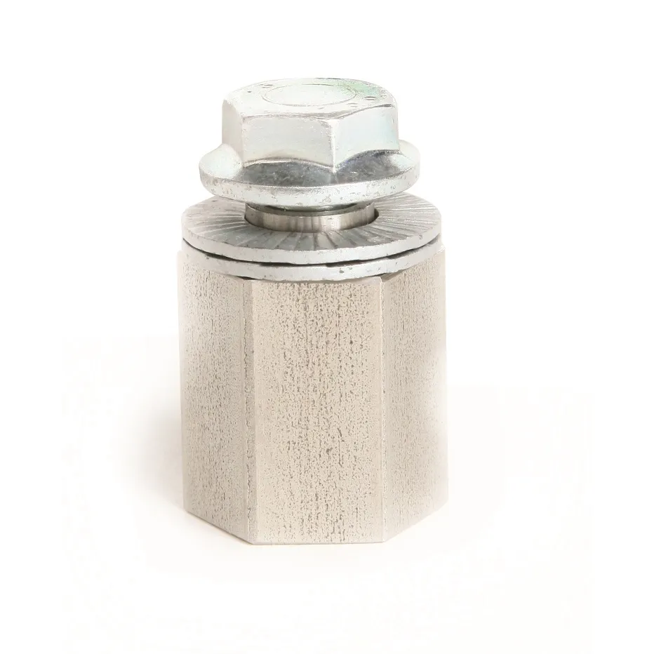 Thule Internal Hub Hitch Adapter SRAM Nocolour | Buy Thule Internal Hub Hitch Adapter SRAM Nocolour here | Outnorth