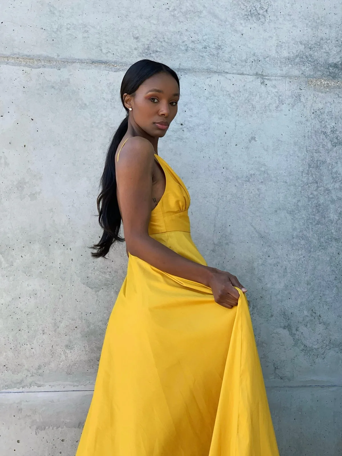 VESTIDO AMARELO PRINCESA